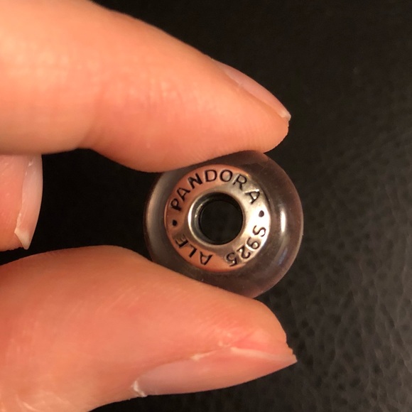 Authenticity check 2 - Picture 6 of 8